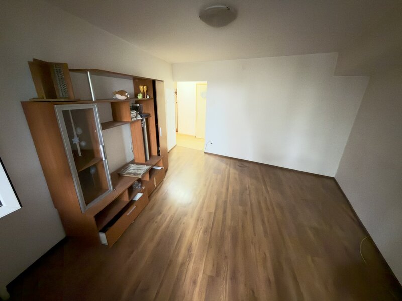 Doamna Ghica/ Sos. Colentina Apartament 3 camere