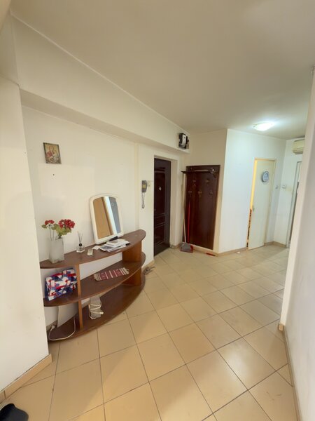 Doamna Ghica/ Sos. Colentina Apartament 3 camere